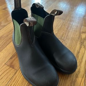 Like new Blundstone boots AU 5, fits US women’s 7-8